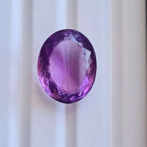 Ametyste Naturelle de Haute Qualité, Pierre Précieuse Ovale de Qualité Supérieure, Coupe Haute Précision, Vente en Gros Directe Disponible Maintenant! Mehrajudin Gems - Product Image 1