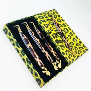 แหนบเสน่ห์สีทองดีไซน์ใหม่สำหรับขนตาปลอมแหนบสแตนเลสออกแบบได้ตามต้องการโลโก้อย่างยั่งยืนกล่องออกแบบได้ตามต้องการ - Product Image 1