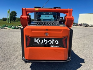 กระบอกไฮดรอลิกสำหรับรถตักล้อยาง Kubota SVL75-3 สำหรับใช้งานในฟาร์มและงานก่อสร้าง มีขาย - Product Image 2