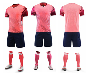 Vêtements de football personnalisés pour hommes 2024-Maillot de sport en gros avec short avec nom d'équipe sportive pour adultes - Product Image 2