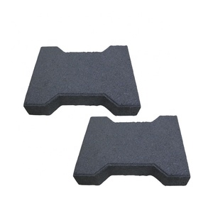 Adoquines de Goma Supersafe Dogbone de 15-50 mm de Espesor, Colores Pigmentados, Antideslizantes, Rendimiento Garantizado para Pisos - Product Image 1