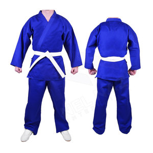 Uniformes de karaté à prix de gros à vendre uniformes de karaté fabriqués par des professionnels avec toutes les tailles disponibles - Product Image 1