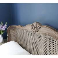 Lit français rustique en bois massif Chateauneuf, design victorien fait main, finition vieillie et patinée, hauteur réglable, tailles complète et queen