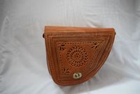 Sac bandoulière bohème géométrique en cuir véritable avec fermoir pour toutes les saisons