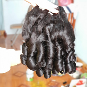 Extensions de cheveux humains vietnamiens bouclés rebondissants magiques de couleur personnalisée tissage indien cheveux pré-collés numéro de modèle humain - Product Image 6