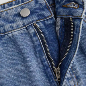 Oem/ODM tùy chỉnh thiết kế dài cộng với kích thước giản dị rửa denim váy cho phụ nữ thấp moq với logo trên eo - Product Image 4