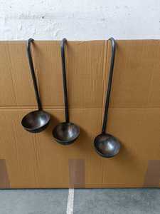 Plat à soupe rectangulaire gravé à la main en bois - Product Image 6