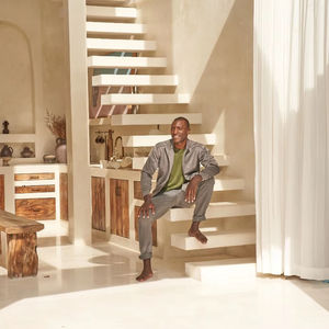 Chaqueta Ultifresh UVJ03 100% Impermeable de Poliéster y Spandex, Lavada, de Secado Rápido, Ecológica, para Verano, Color Negro Noche de Luna Llena - Product Image 2