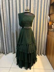 Lehenga choli สีเขียวมีสไตล์พร้อมด้วยงานฝีมือของผู้หญิงอินเดียและปากีสถานสำหรับงานแต่งงานและงานปาร์ตี้ - Product Image 6