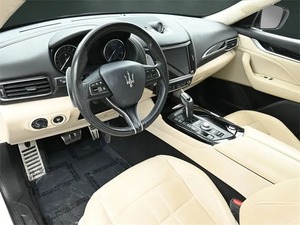 Maserati Levante Modena 2022, conduite à gauche, 400+ ch, 400-500 Nm - Product Image 4