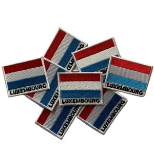 Nouveau design en gros drapeau lettre de broderie fer sur les patchs pour vêtements chapeaux tissé insigne sport patchs de broderie OEM - Product Image 1