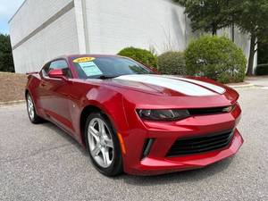 Precio bajo, Chevrolet Camaro LT 2017, auto usado en venta - Product Image 1