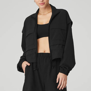 Veste coupe-vent légère à cordon de serrage en polyester et élasthanne ample de style streetwear pour femmes, veste décontractée à fermeture éclair - Product Image 2