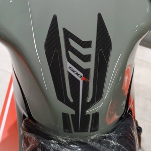 Protezione Serbatoio Moto 3D su Misura Compatibile con Honda CB500F 2019-2023, Adesivo 3D - Product Image 1