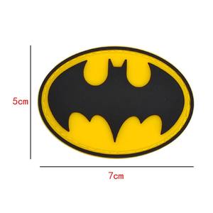 Alta venta logotipo personalizado 3D transferencia de calor en relieve suave PVC Parche de goma diseño libre Etiqueta de silicona para sombrero y ropa - Product Image 2