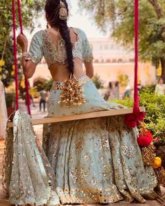 Belle arrivée, couleur blanche, vêtements de mariage, miroir en papier de soie, travail, Lehenga, Choli, bas prix, grossiste indien - Product Image 2