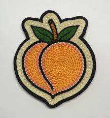 Insignia de Parche Bordada Personalizada, Diseño de Forma de Flor de Hierro con Cuentas de PVC y Material de Goma para Decoración de Ropa - Product Image 4