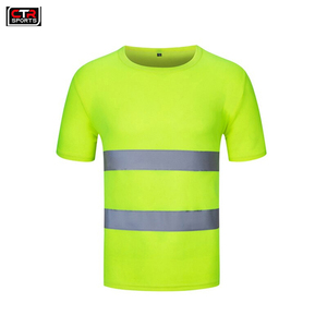 T-shirt de travail haute visibilité jaune, réfléchissant, imperméable, grande taille, fabriqué au Pakistan, pour agents de stationnement - Product Image 3