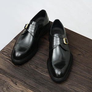 Chaussures brogues en daim souple avec bords perforés et semelle légère, chaussures décontractées pour hommes, chaussures tendance - Product Image 4