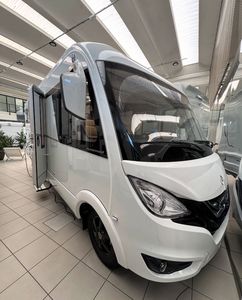 Minivan de Lujo Más Vendida, Autocaravana para Viajes y Campamentos, con Uso de Aire y Agua como en Casa - Product Image 6