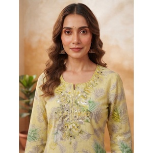 Kurta Elegante de Diseño para Mujer, Amarilla, con Bordado a Mano, de Popelina de Algodón, Cuello en V, Manga Tres Cuartos, de Secado Rápido - Product Image 3