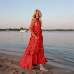 เดรสแม็กซี่ยาวลำลองสำหรับผู้หญิงผ้าเรยอน100% ยาวแขนกุดทรงหลวมสีแดงเรียบง่ายหรูหรา - Product Image 4