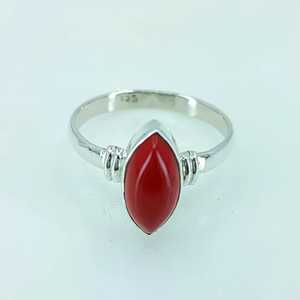 Anillo de Plata de Ley 925 con Coral, Hecho a Mano, Estilo Boho, con Incrustaciones de Piedras de Nacimiento de Noviembre, Regalo Perfecto para Ella en Cumpleaños o Aniversario - Product Image 4