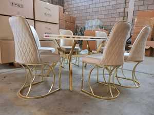 Juego de Comedor de Diseño Moderno Convertible de Metal y Madera para Hogar, Apartamento, Hotel, Restaurante o Villa - Product Image 5