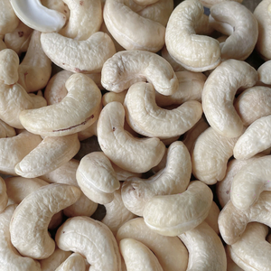 Anacardos crudos de fábrica TrAsiated, anacardos W320, anacardos WW180, WW240, WW320, embalaje personalizado SANTIGO - Product Image 1