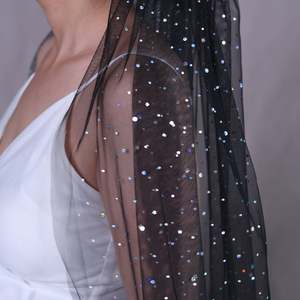 Robe de mariée musulmane Bridella V209A-BY1 en tulle noir à voile long avec applications en dentelle, tulle doux, coupe confortable - Product Image 1