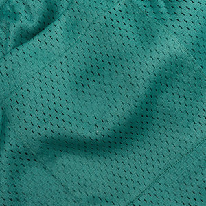 กางเกงขาสั้นตาข่ายของผู้ชายแบบลำลองสีทึบระบายอากาศได้ดีแห้งเร็วปรับแต่งได้อย่างยั่งยืนโลโก้ขนาดและสี - Product Image 3