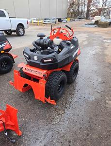 Livraison gratuite Ariens 850v Sidewalk Souffleuse à neige/Chasse-neige 48 pouces 4 roues motrices Mini tracteur 34 heures 29 ch Moteur à essence d'occasion - Product Image 3