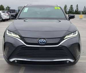 CLEAN USED 2024 pour XLE AWD Cuir Foncé ACC R19 Frais d'accident inclus En Bon État - Product Image 6