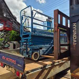 [UpRight] Electric Scissor Lift MX19 Mobile <b>Vertical</b> Work Platform Two Person Capacity Motor 7.8m Max Height High Efficiency - Product Image 1