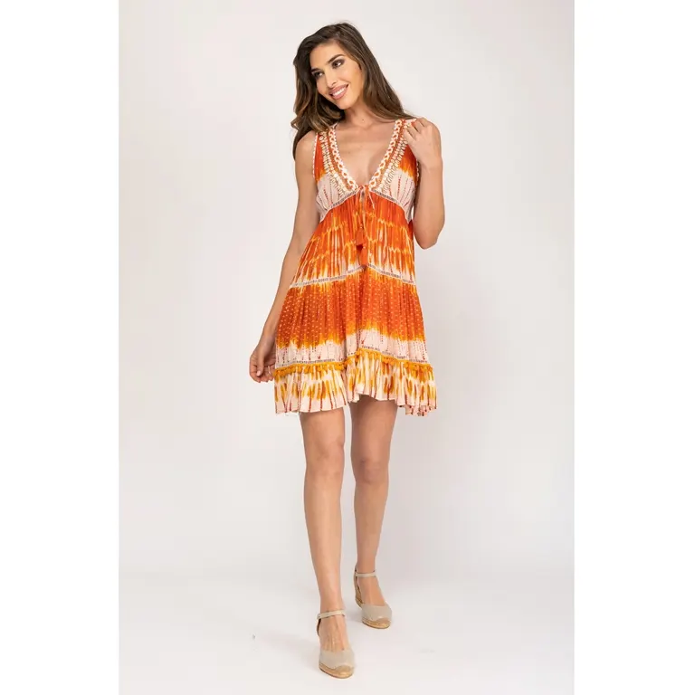 नारंगी में tye डाई लघु मुद्रित पोशाक कपड़े विस्कोस एस आकार Calao द्वारा शांति और प्यार से Tye डाई संग्रह