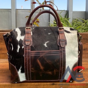New Cowhide Leather Duffel <b>Bag</b> <b>for</b> Men Women Business Travel Luggage <b>Bag</b> with 13.3'' Laptop Compartment Overnight Weekender <b>Bags</b> - Product Image 1