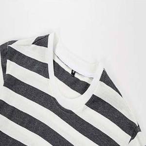 ผู้จัดจำหน่ายมืออาชีพ คุณภาพเชื่อถือได้ ชุดเสื้อยืดแขนสั้นและกางเกงขาสั้นสำหรับผู้ชาย ชุดกีฬา เสื้อยืดพร้อมกางเกงขาสั้น ชุดคู่ - Product Image 3