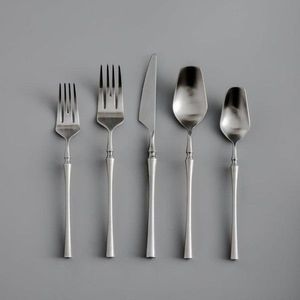 Cubiertos de Diseño Moderno de Acero Inoxidable y Madera de Arce Maciza, Cubiertos con Mango de Madera Elegante para Uso en el Hogar y Restaurantes - Product Image 5