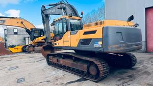 Excavadora Volvo EC300DL Nueva/Usada, Horas de Operación 14,992. - Product Image 5