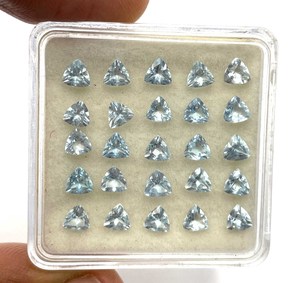 Lote de Piedras Preciosas Sueltas de Aguamarina Natural con Corte Trillón de 3.50-4 MM, Piedra de Aguamarina para Joyería - Product Image 2