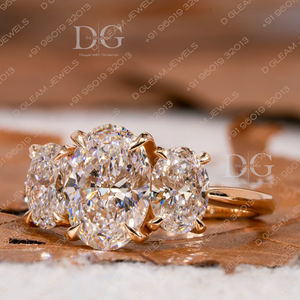Anillo de Compromiso de Tres Piedras con Moissanita de Corte Ovalado de 2.50 Ct, Plata, Oro Amarillo, Certificado IGI, Regalo para Fiesta, Estilo Étnico para Mujer - Product Image 4