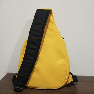 Mochila de Viaje Impermeable de Nailon con Cargador USB para Hombre, Regalo Empresarial, Logotipo Personalizado, KANDARI SPORTS, Capacidad de 30-40L - Product Image 2