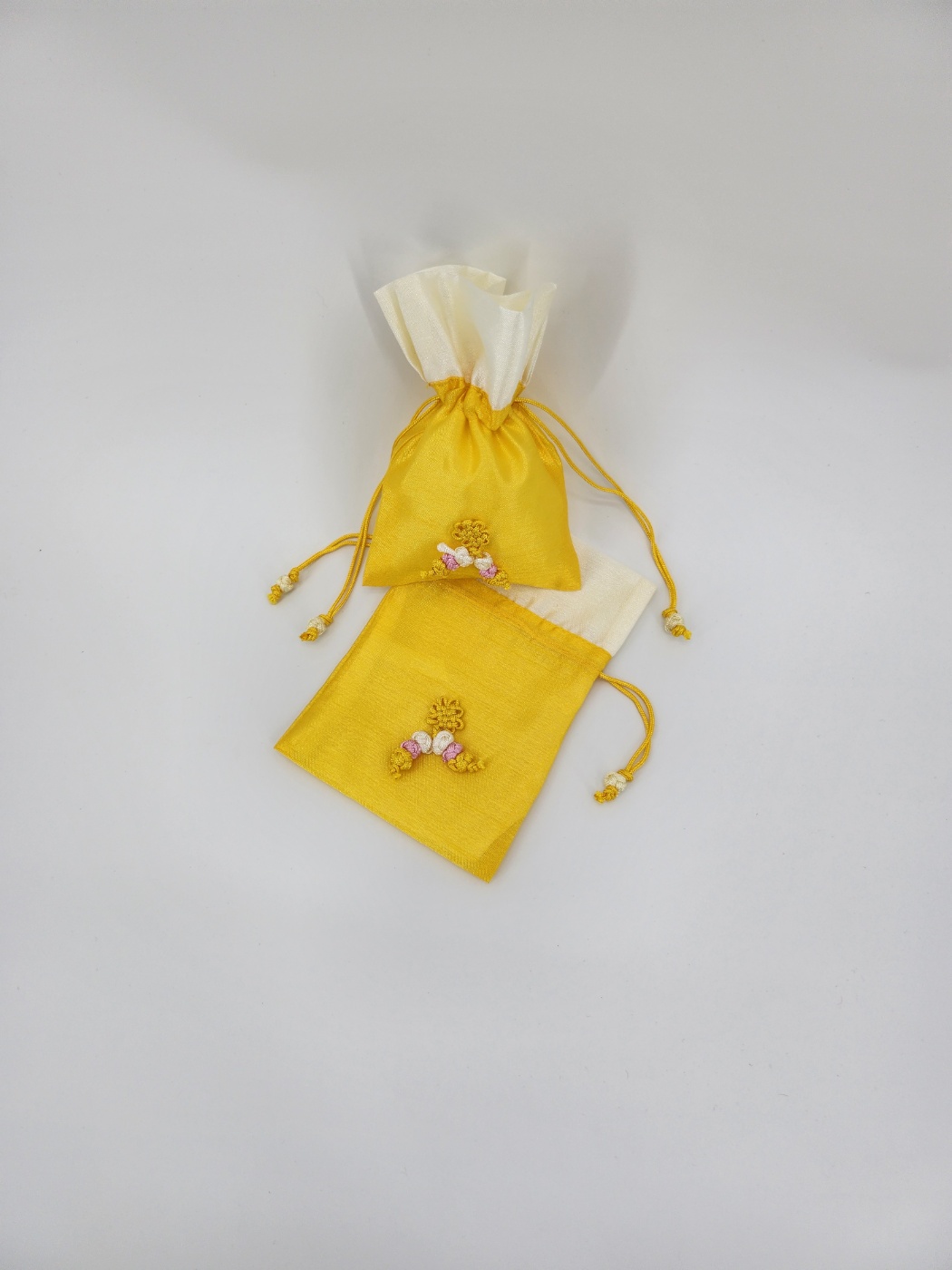 8.Yellow