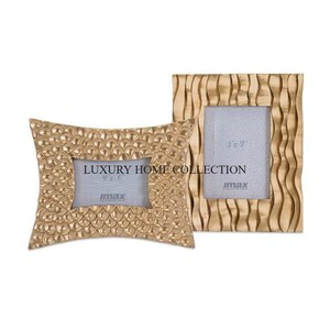 Premium Antique-style Metal Photo <b>Frame</b> with Elegant Detailing Ideal for Framing Special Memories and Cherished Moments - Product Image 1