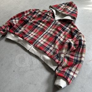 เสื้อฮู้ดลายพรางทหารสำหรับผู้ชาย ผลิตโดยโรงงานผลิตเสื้อผ้า ออกแบบเองได้ สไตล์สตรีทแวร์ พิมพ์ลายดิจิตอลทั้งตัว ลายพรางต้นไม้จริง - Product Image 4