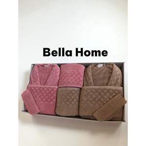 Juego de 8 Batas de Baño Tejidas Bella Home en Beige Oscuro y Rosa - Product Image 1