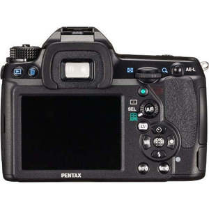 Black 16.3 MP DSLR <b>Camera</b> with 18-135mm WR Lens Kit 5D Mark IV Model Video & HD Recording Features CMOS Sensor Element Type - Product Image 1