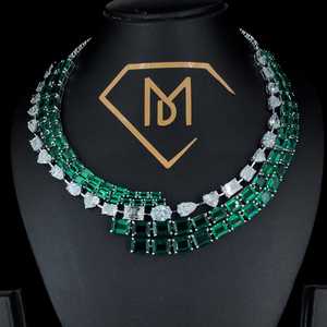 ชุดเครื่องประดับเจ้าสาวหรูหราแบบขายส่ง ชุบทอง ต่างหู สร้อยข้อมือ สร้อยคอ ประดับเพชร สำหรับเป็นของขวัญงานแต่งงานของผู้หญิง - Product Image 2