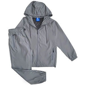 Survêtement coupe-vent en nylon léger avec logo personnalisé pour hommes équipement d'extérieur en polyester imperméable pour l'hiver coupe-vent solide - Product Image 1