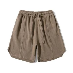 Pantalones cortos informales por encima de la rodilla con logotipo personalizado para hombre, ropa de entrenamiento de yoga y fitness de algodón transpirable con bolsillos para correr - Product Image 3